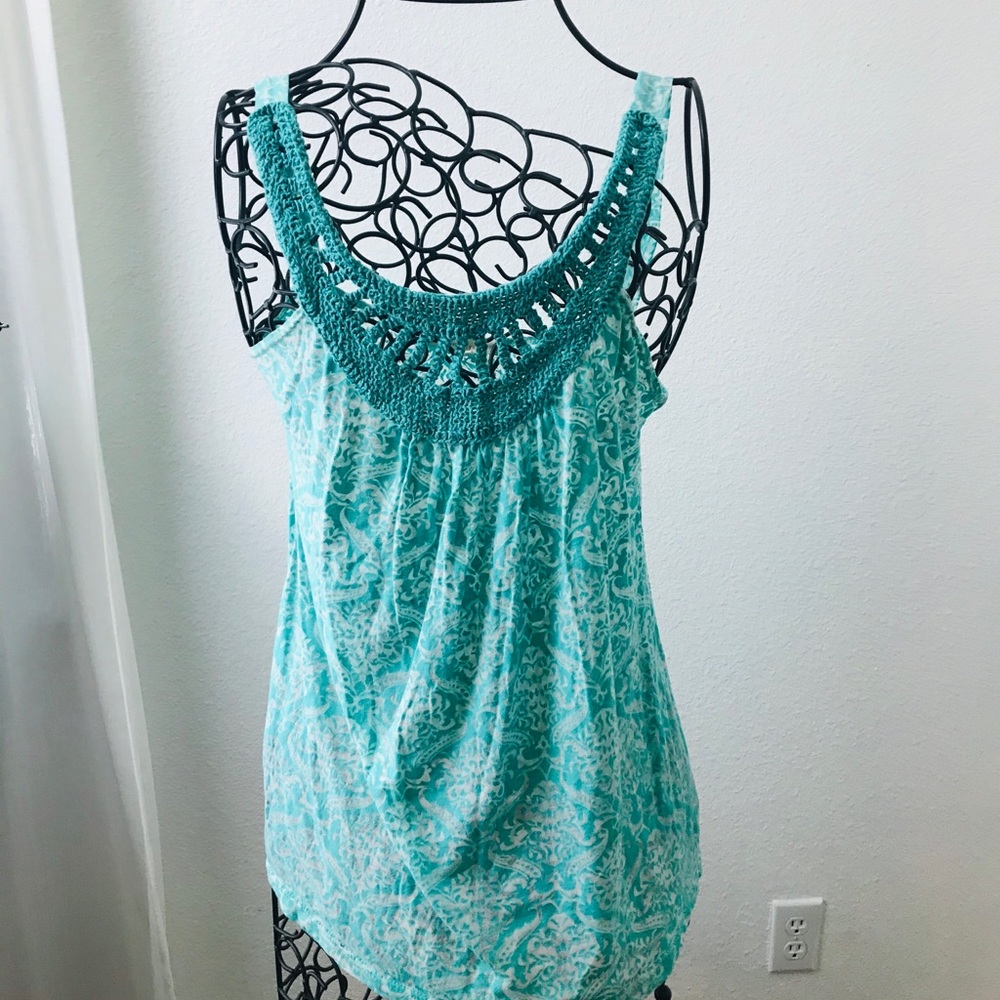 TWENTY ONE Women's M Sleeveless Blouse with design